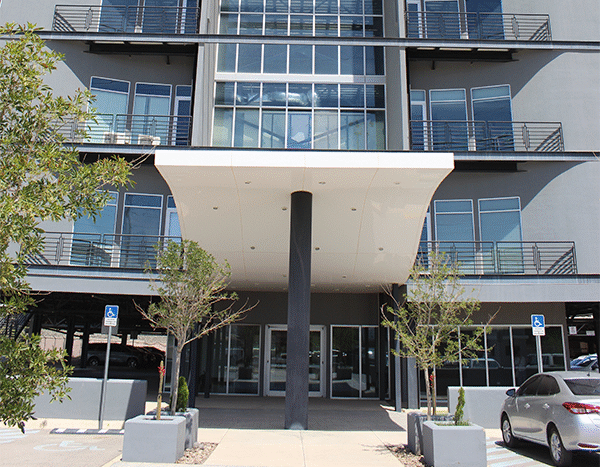 Renta de Oficina en Torre Alpha 3er Piso – Campos Elíseos.