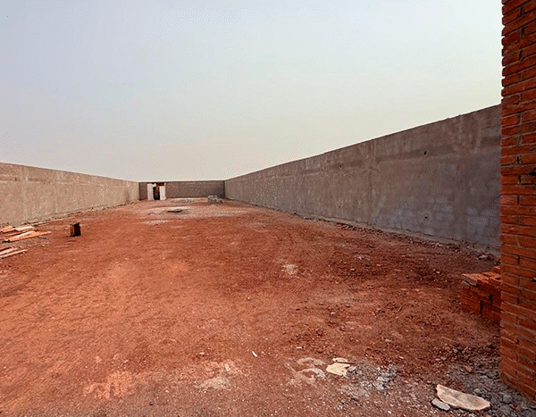 Renta de Terreno Bardeado en Camino Viejo a Zaragoza